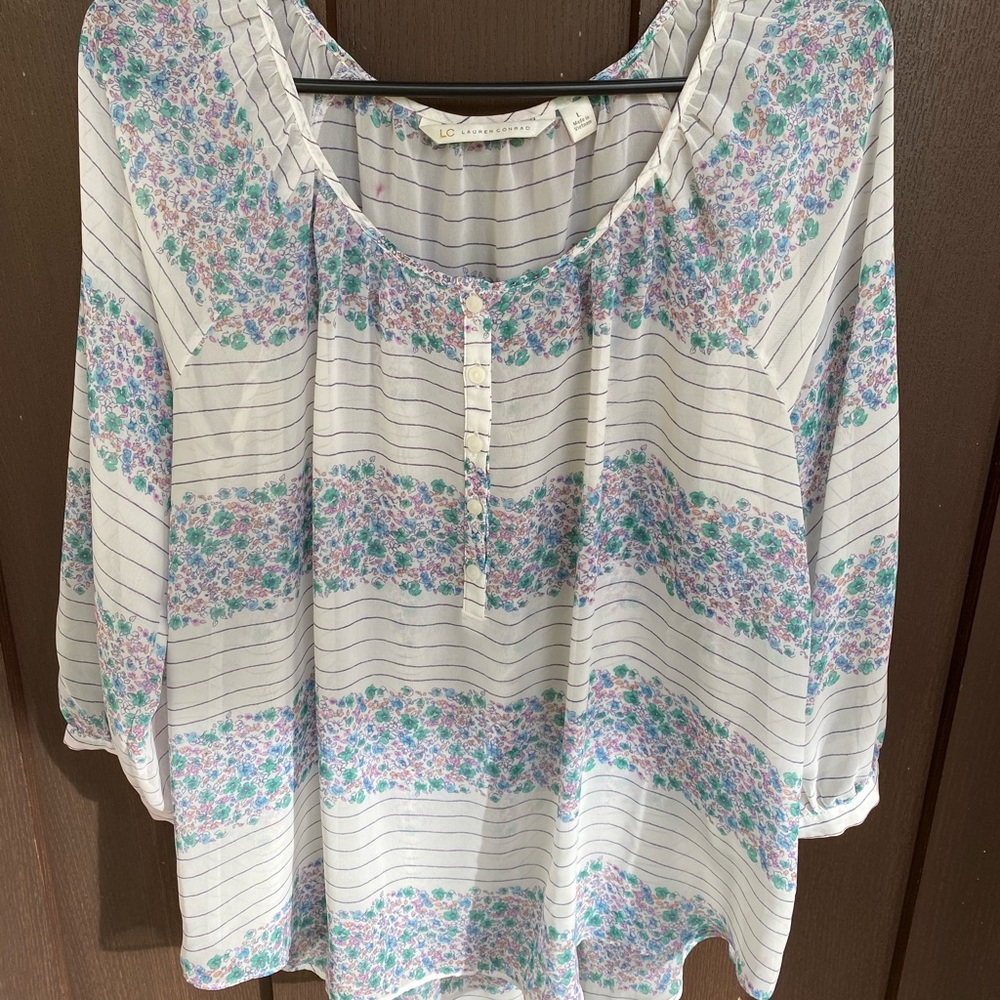 LC Lauren Conrad Top, sheer 3/4 sleeve Boho style, size L